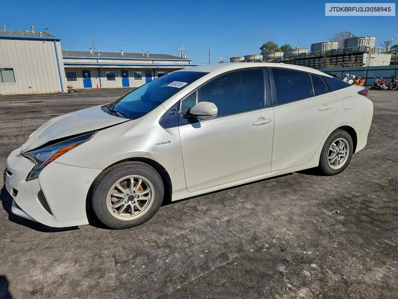 JTDKBRFU3J3058945 2018 Toyota Prius