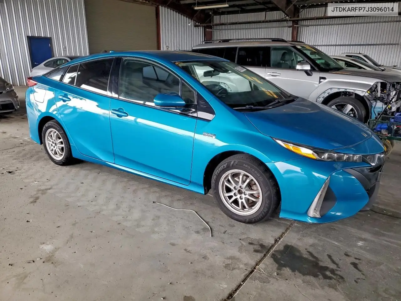JTDKARFP7J3096014 2018 Toyota Prius Prime