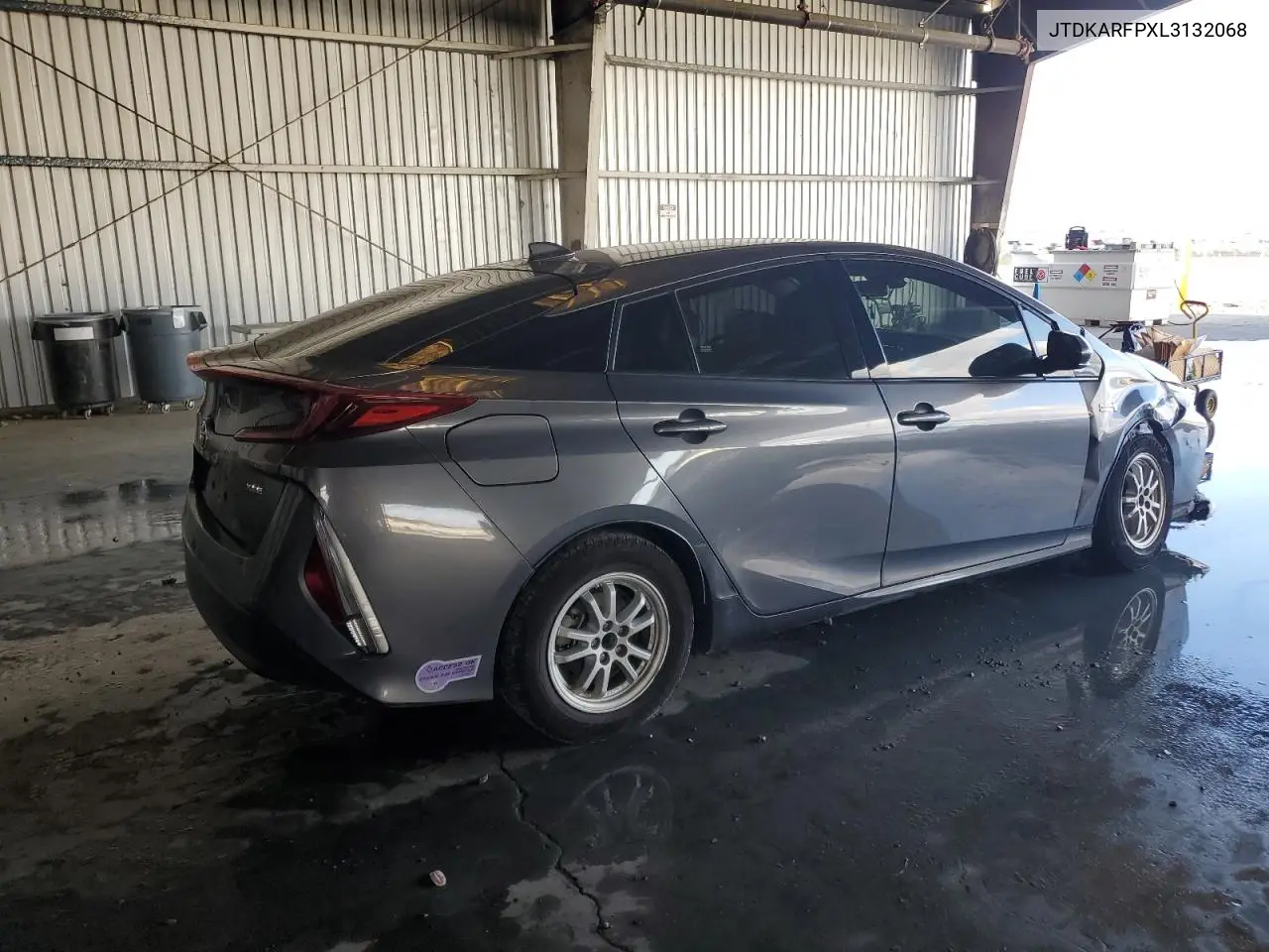 JTDKARFPXL3132068 2020 Toyota Prius Prime Le