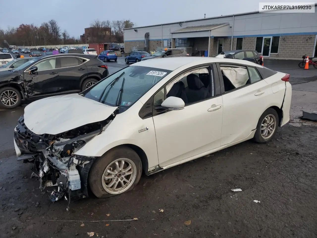 JTDKARFP7L3159230 2020 Toyota Prius Prime Le