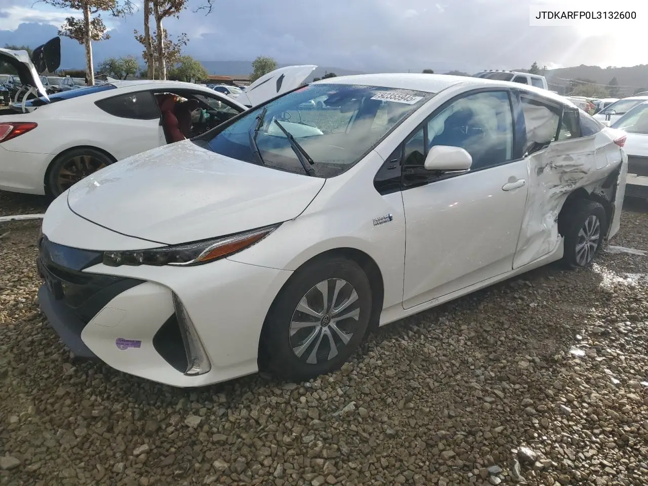 JTDKARFP0L3132600 2020 Toyota Prius Prime Le