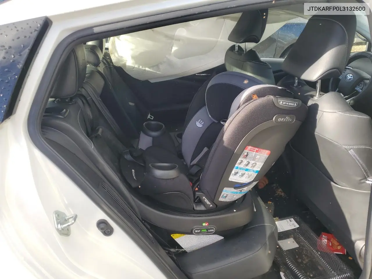 JTDKARFP0L3132600 2020 Toyota Prius Prime Le