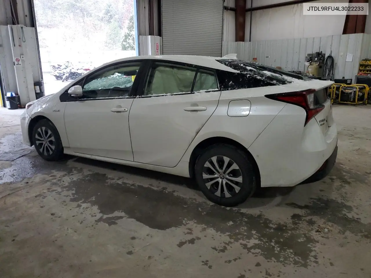 JTDL9RFU4L3022233 2020 Toyota Prius Le