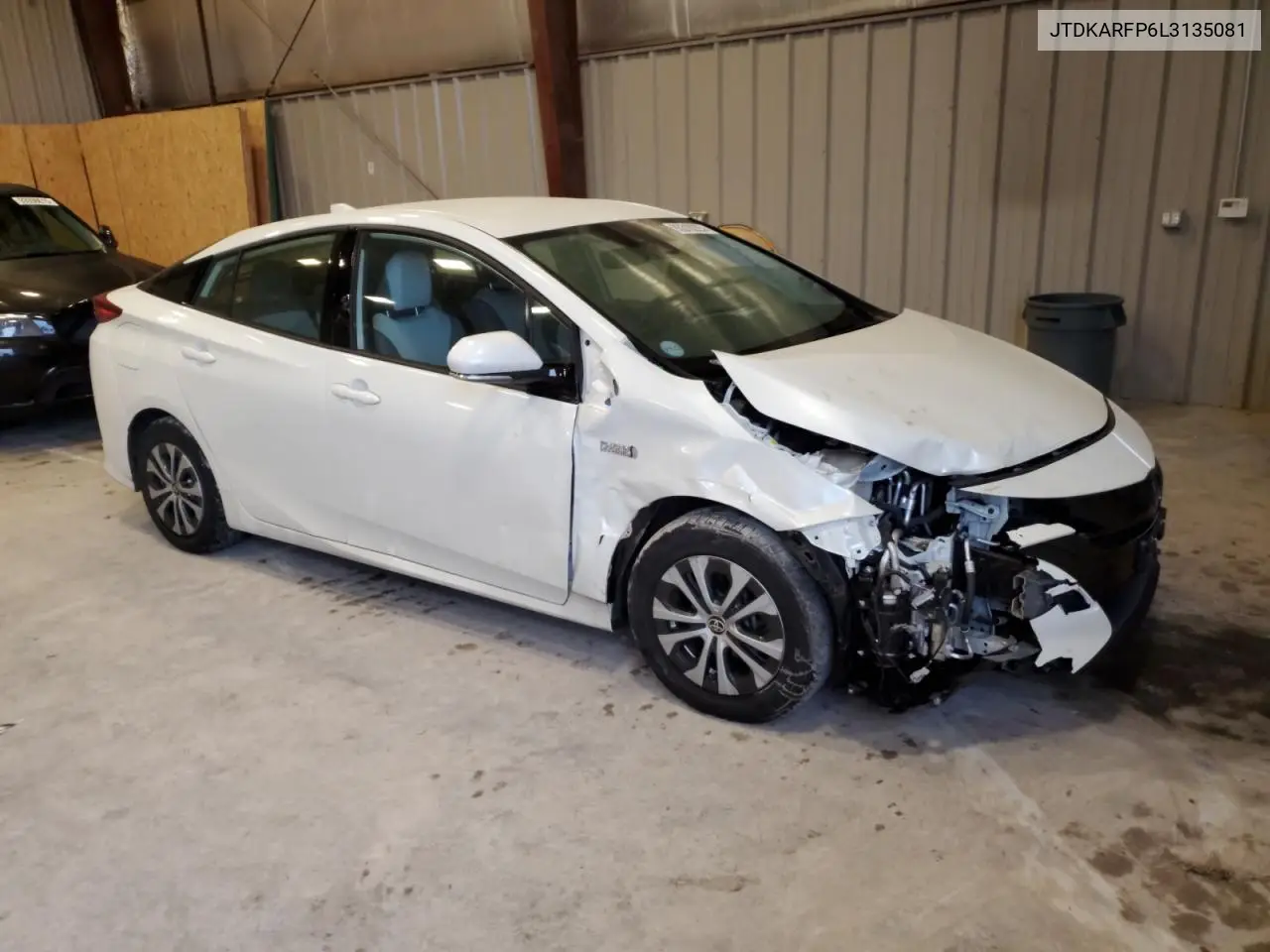 JTDKARFP6L3135081 2020 Toyota Prius Prime Le