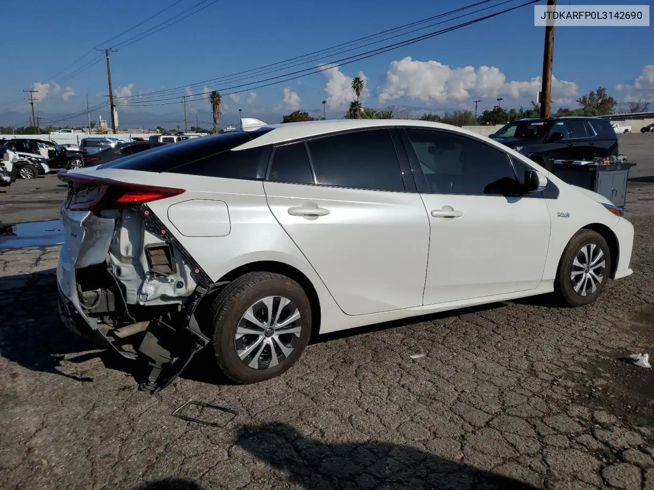 JTDKARFP0L3142690 2020 Toyota Prius Prime Le