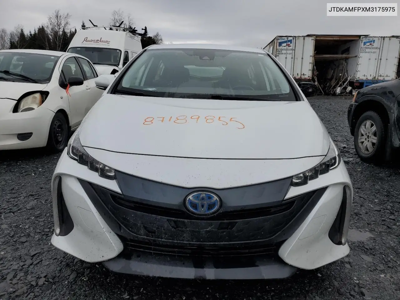 JTDKAMFPXM3175975 2021 Toyota Prius Prime Le