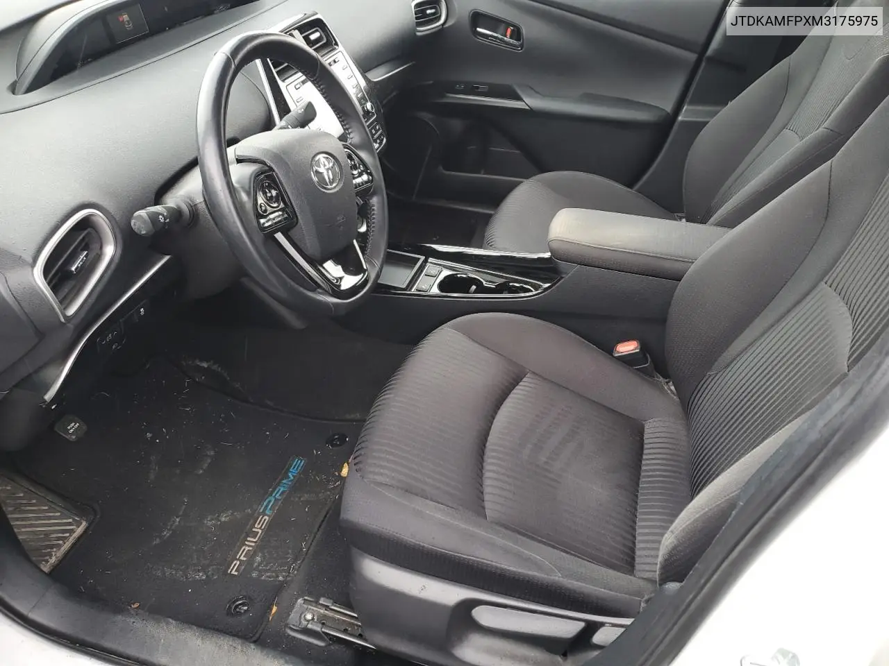 JTDKAMFPXM3175975 2021 Toyota Prius Prime Le
