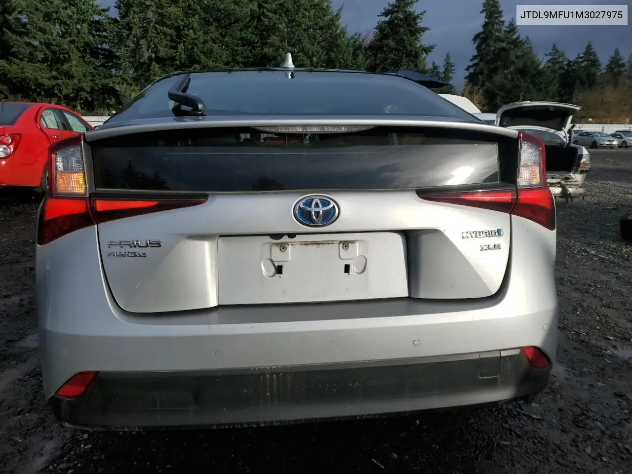 JTDL9MFU1M3027975 2021 Toyota Prius Le