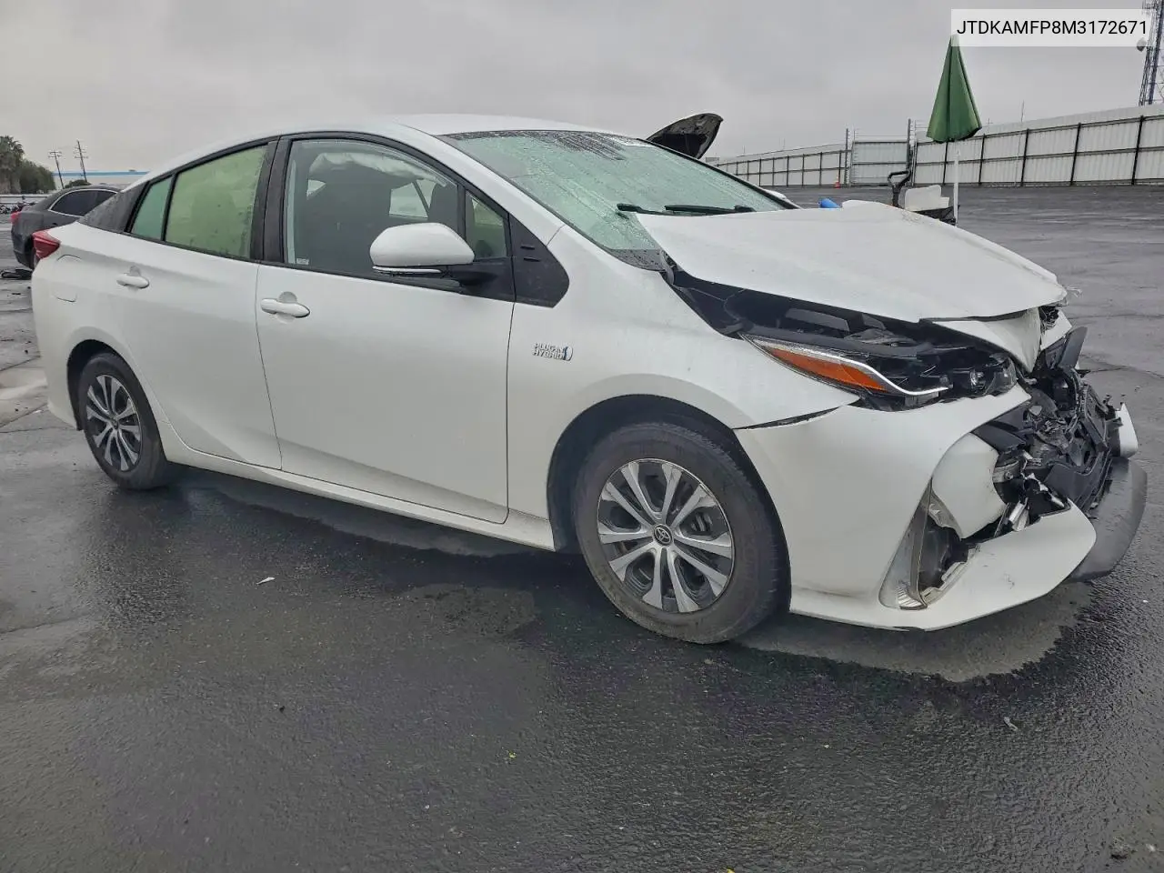 JTDKAMFP8M3172671 2021 Toyota Prius Prime Le