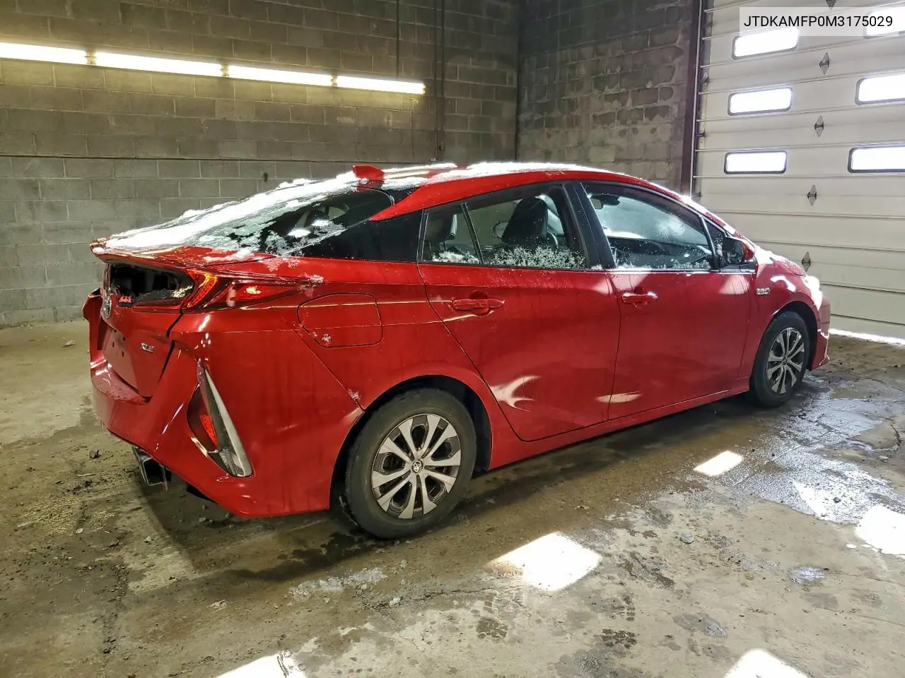 JTDKAMFP0M3175029 2021 Toyota Prius Prime Le