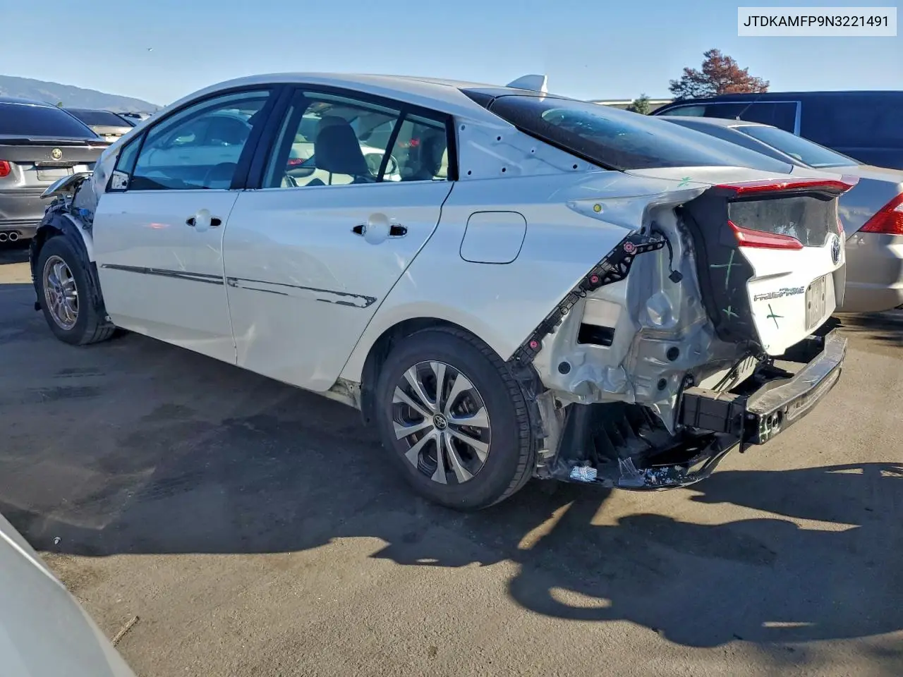 JTDKAMFP9N3221491 2022 Toyota Prius Prime Le
