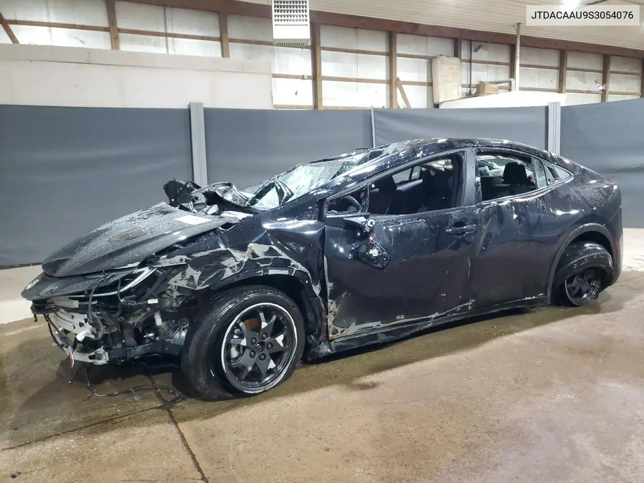 JTDACAAU9S3054076 2025 Toyota Prius Le