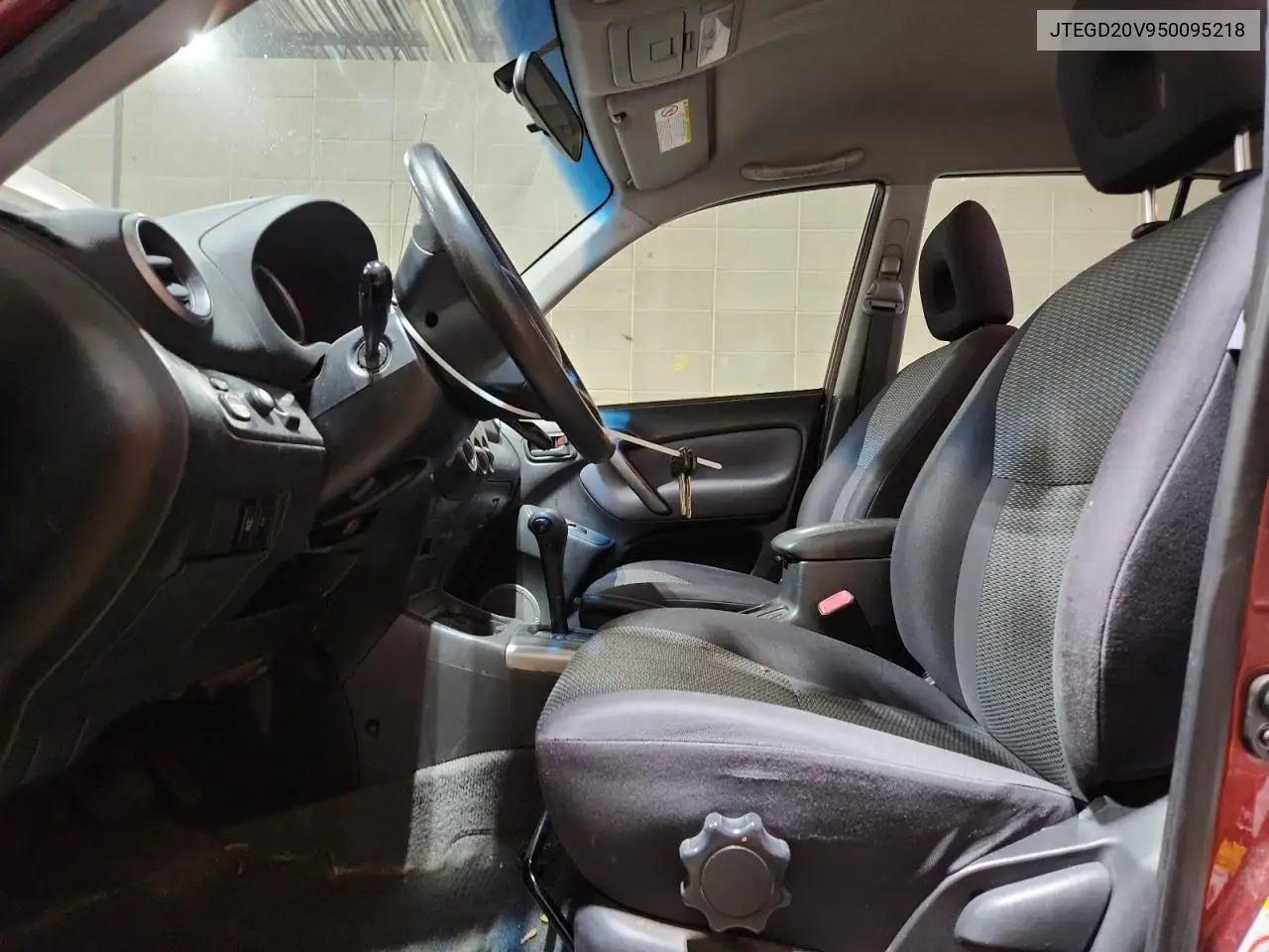 JTEGD20V950095218 2005 Toyota Rav4