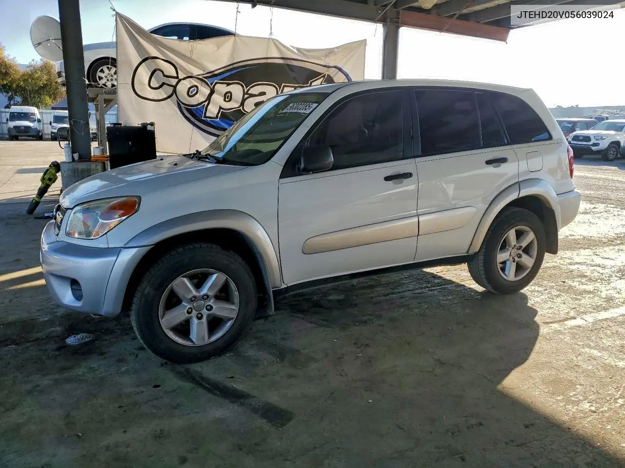 JTEHD20V056039024 2005 Toyota Rav4