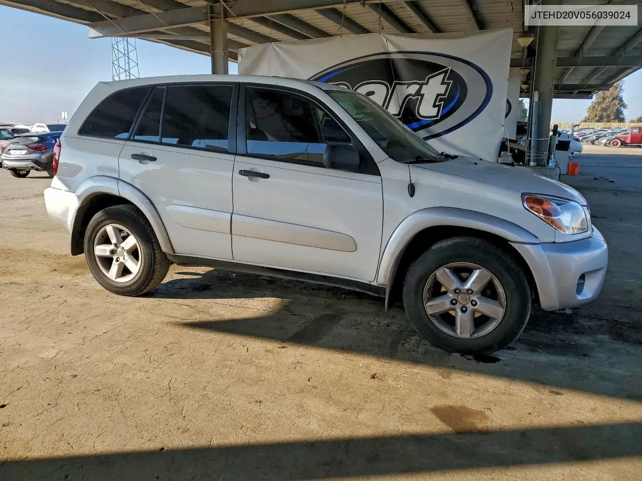 JTEHD20V056039024 2005 Toyota Rav4