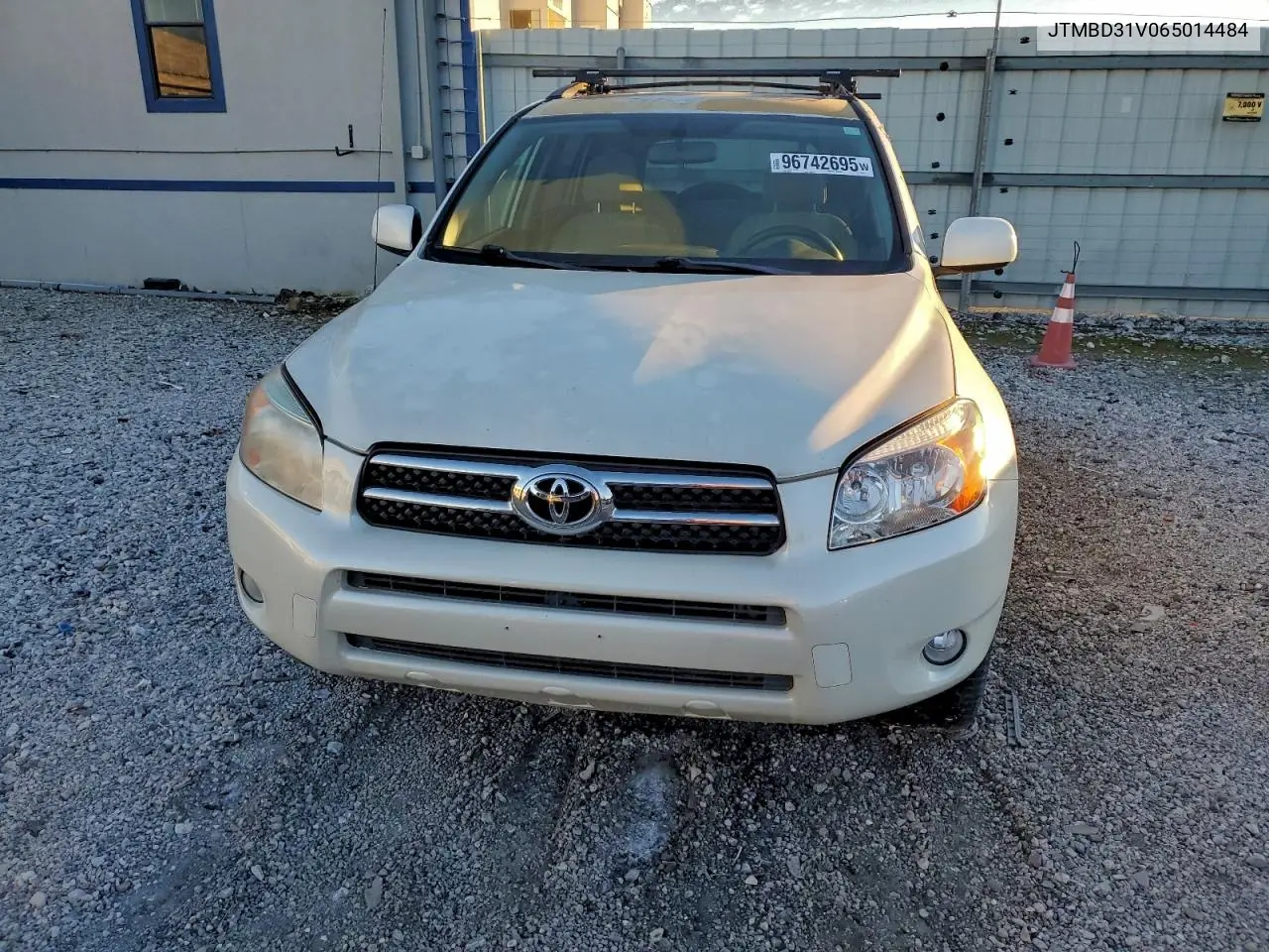 JTMBD31V065014484 2006 Toyota Rav4 Limited