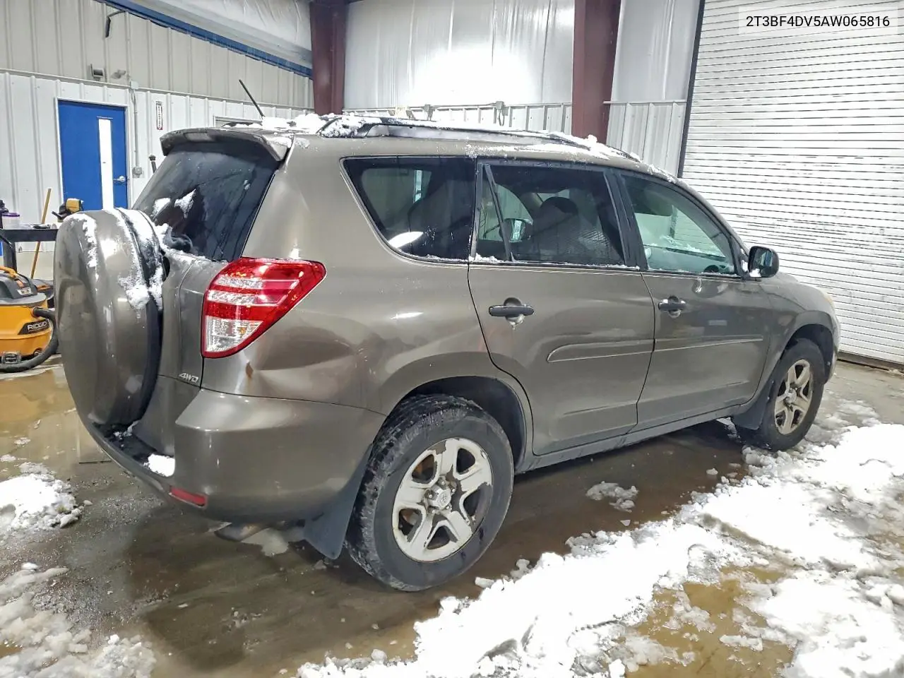 2T3BF4DV5AW065816 2010 Toyota Rav4