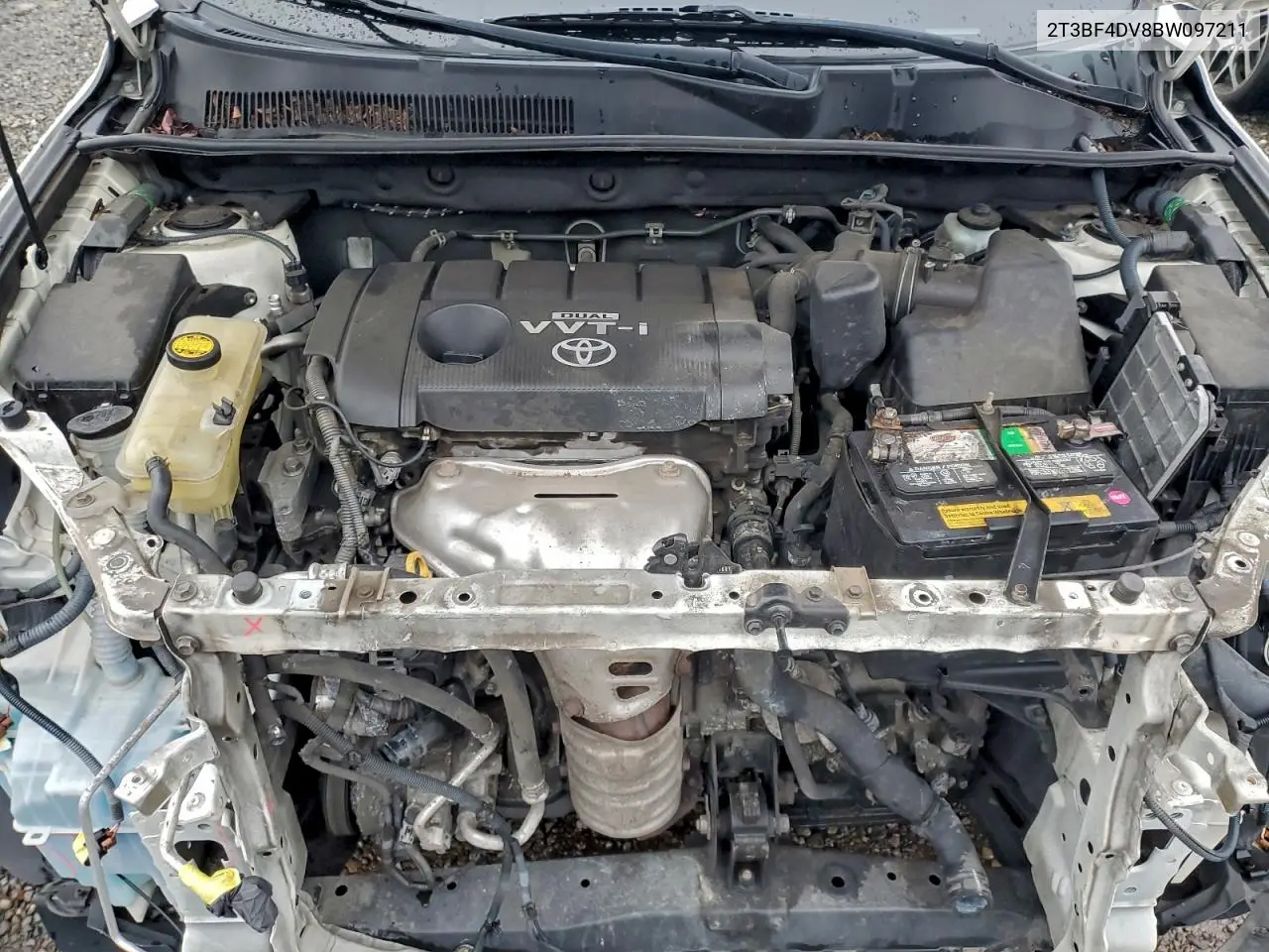 2T3BF4DV8BW097211 2011 Toyota Rav4