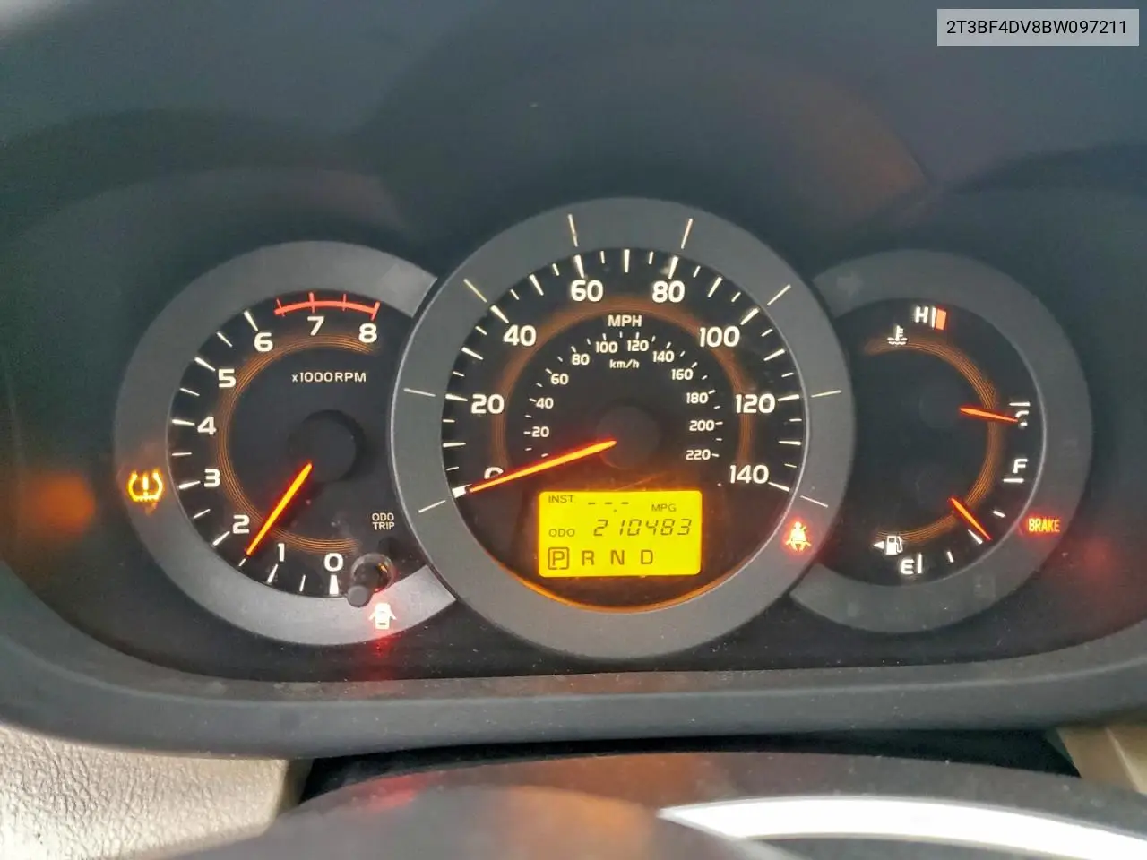2T3BF4DV8BW097211 2011 Toyota Rav4