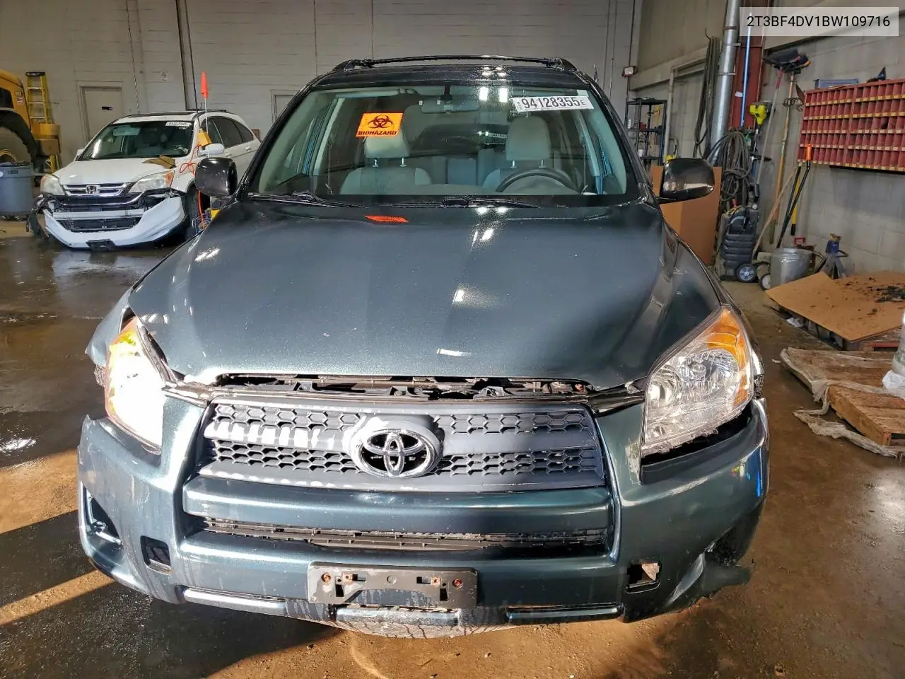 2T3BF4DV1BW109716 2011 Toyota Rav4