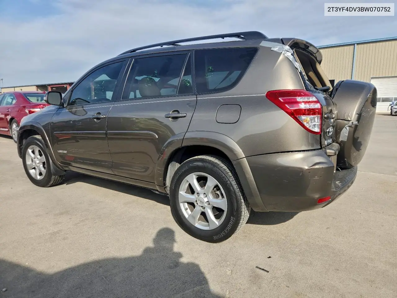 2T3YF4DV3BW070752 2011 Toyota Rav4 Limited
