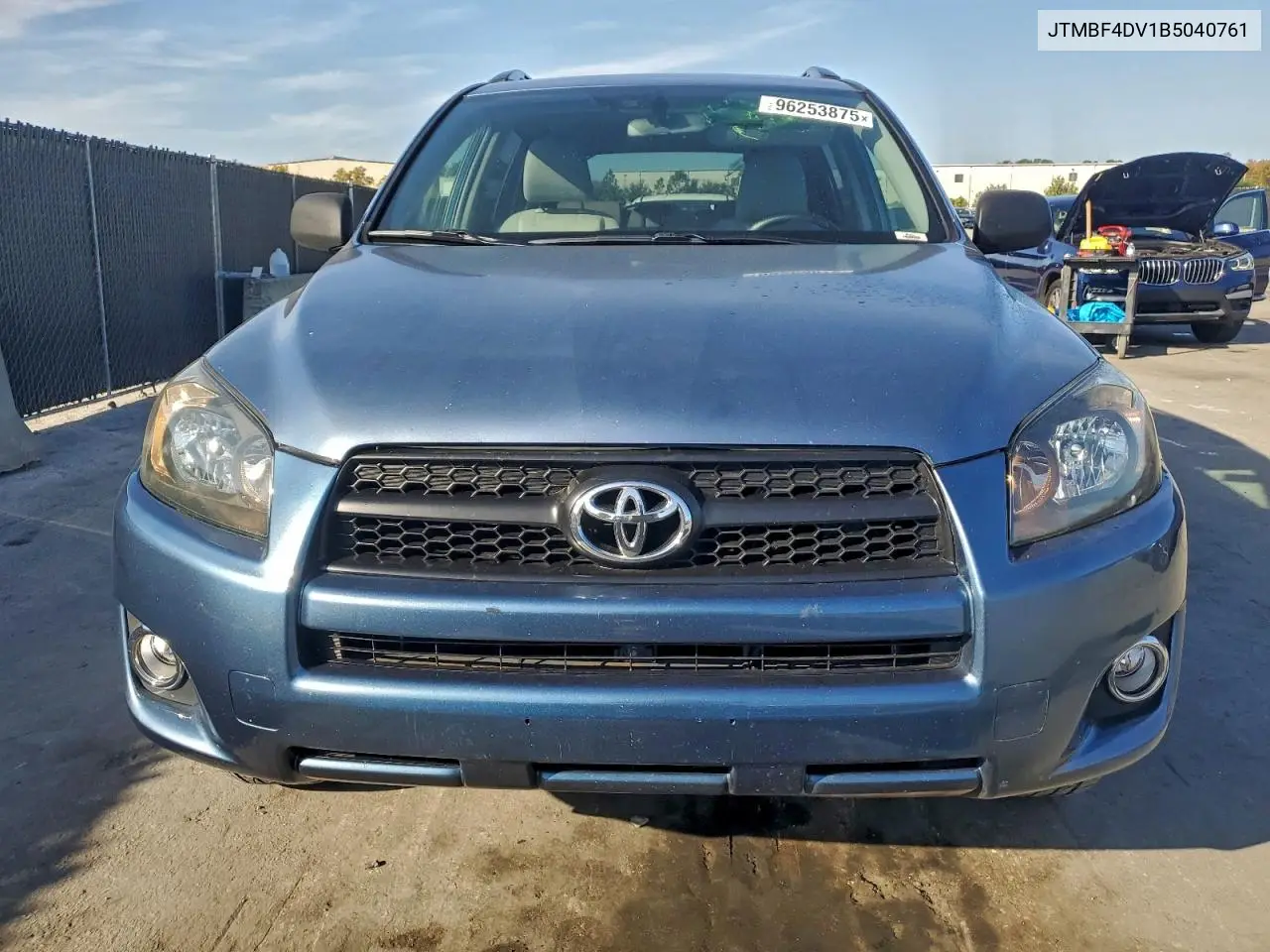 JTMBF4DV1B5040761 2011 Toyota Rav4