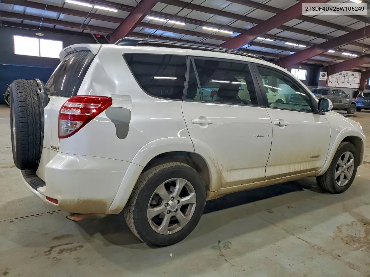 2T3DF4DV2BW106249 2011 Toyota Rav4 Limited