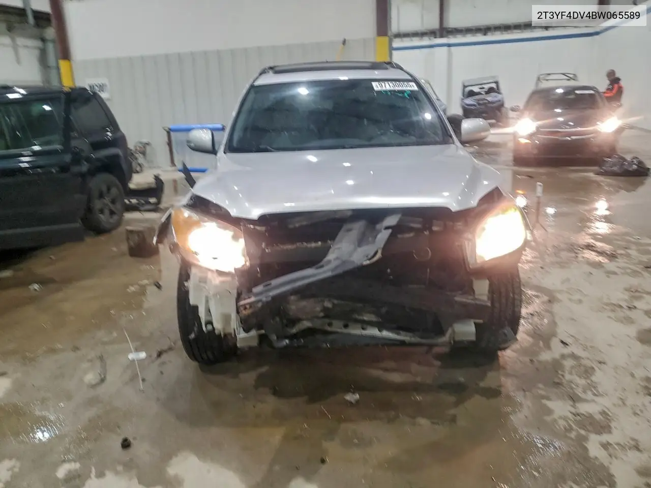 2T3YF4DV4BW065589 2011 Toyota Rav4 Limited