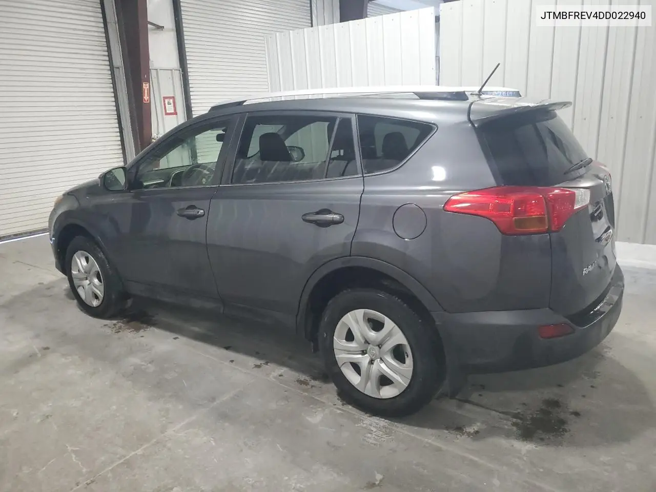JTMBFREV4DD022940 2013 Toyota Rav4 Le