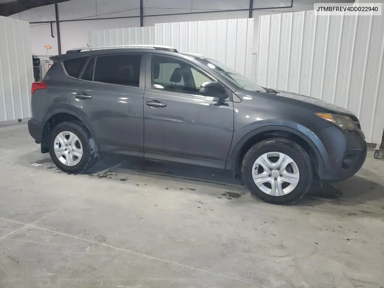 JTMBFREV4DD022940 2013 Toyota Rav4 Le