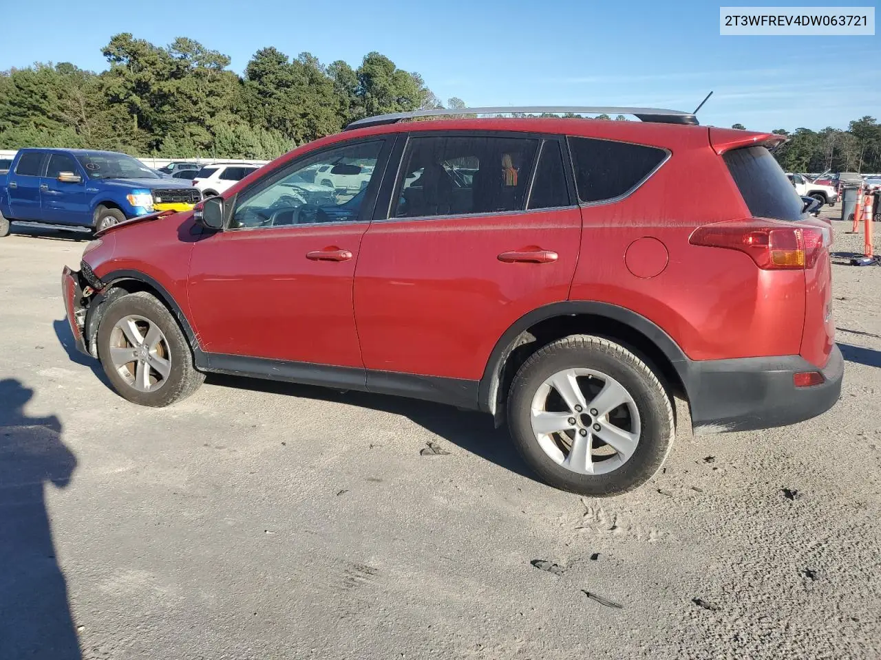 2T3WFREV4DW063721 2013 Toyota Rav4 Xle
