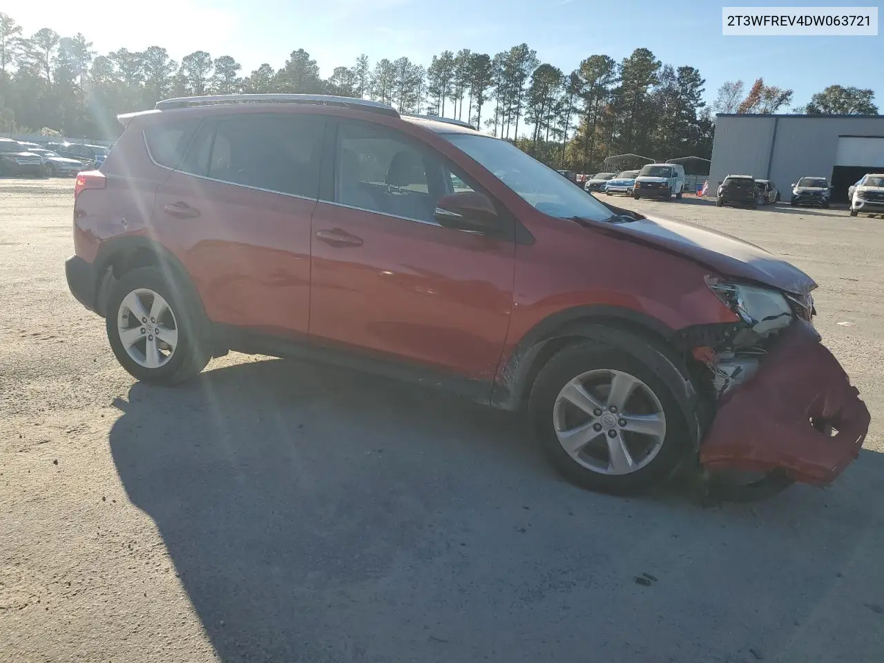 2T3WFREV4DW063721 2013 Toyota Rav4 Xle