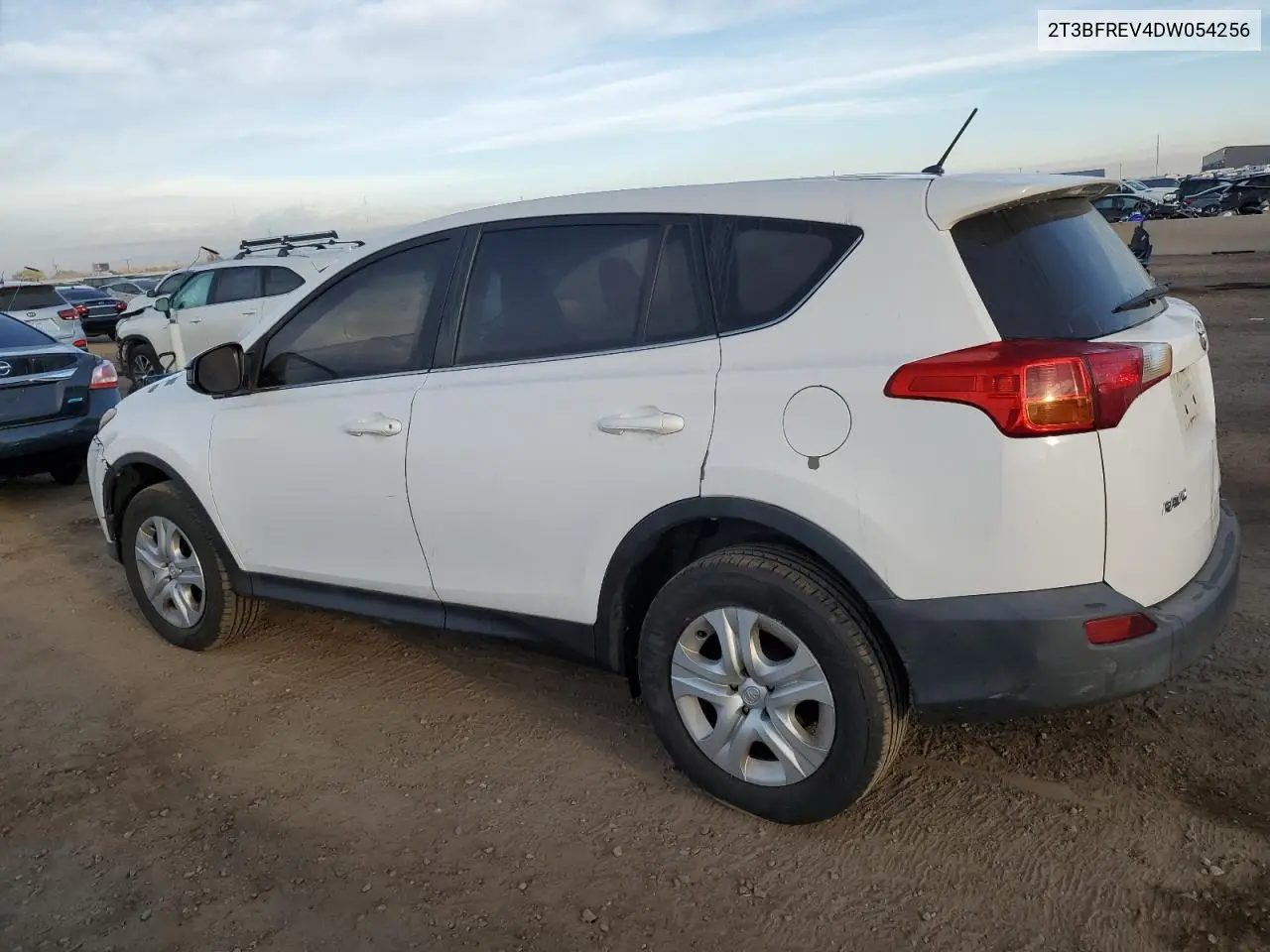 2T3BFREV4DW054256 2013 Toyota Rav4 Le