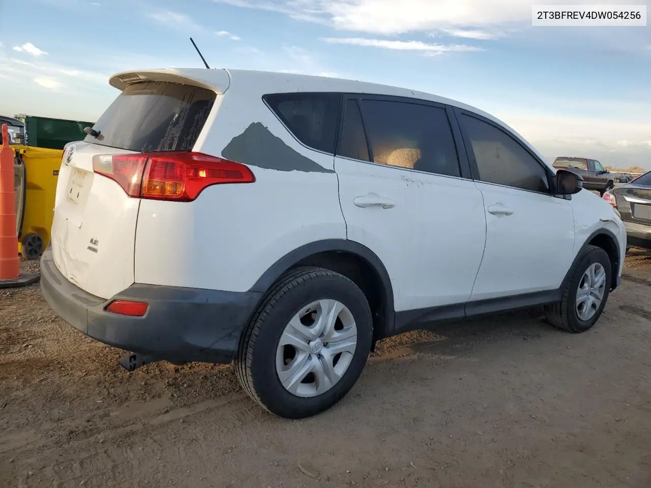2T3BFREV4DW054256 2013 Toyota Rav4 Le