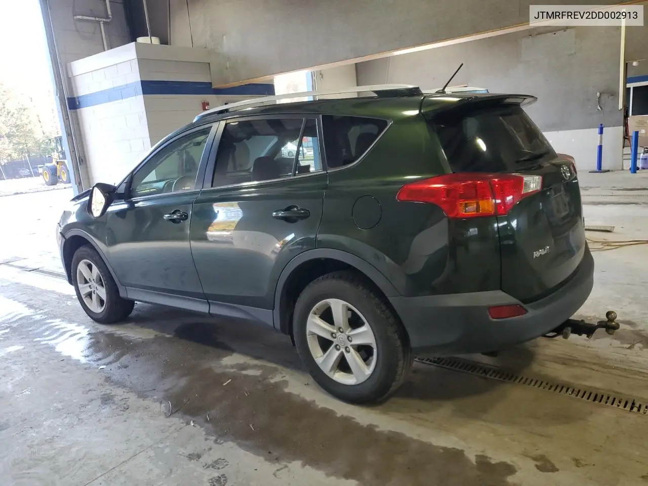 JTMRFREV2DD002913 2013 Toyota Rav4 Xle