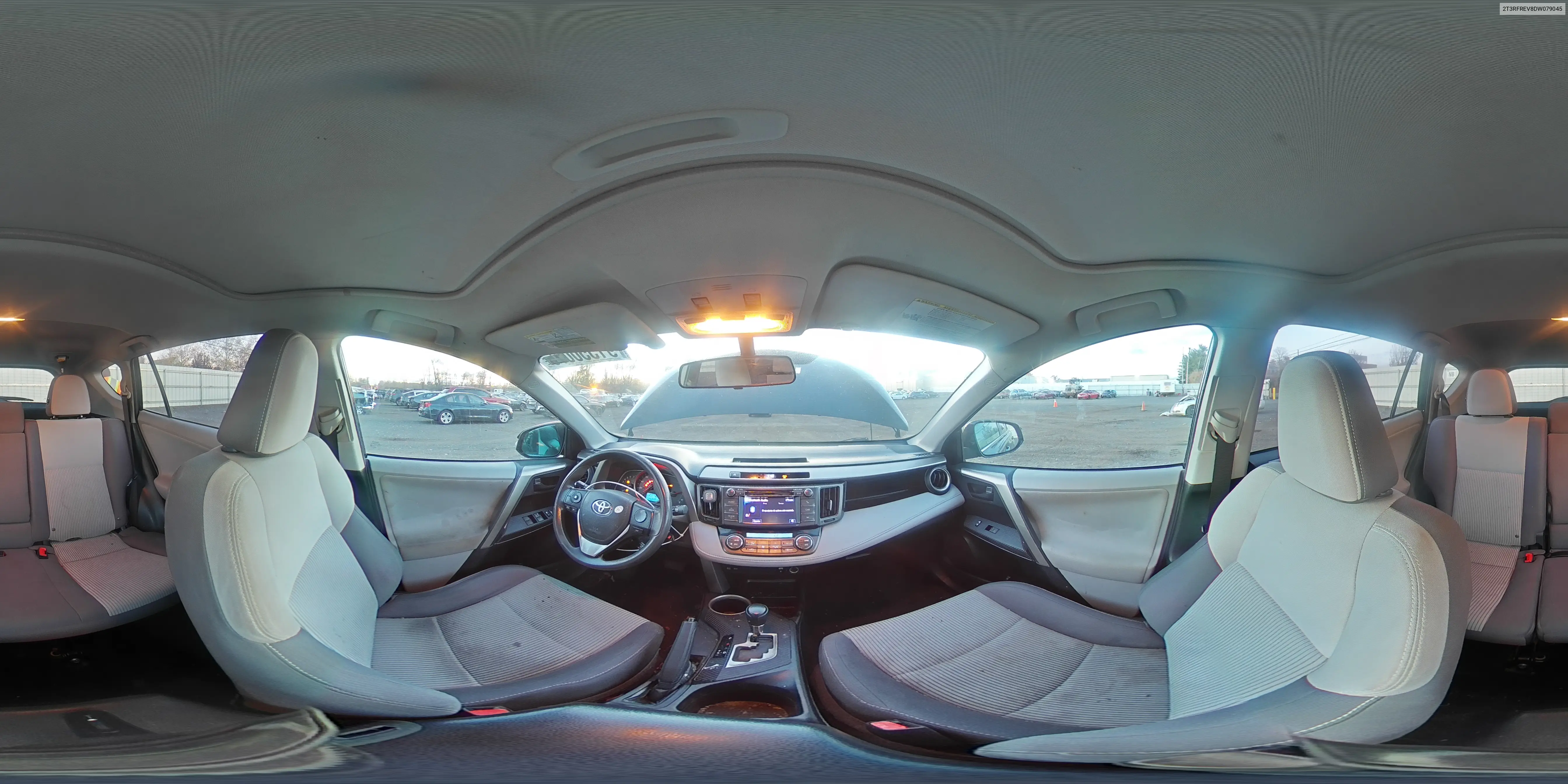 2T3RFREV8DW079045 2013 Toyota Rav4 Xle