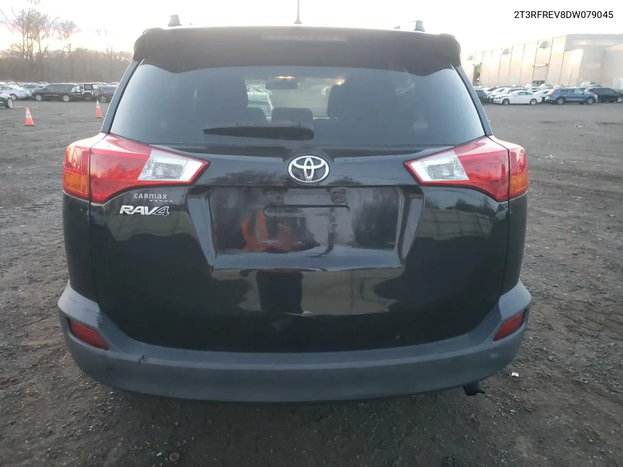 2T3RFREV8DW079045 2013 Toyota Rav4 Xle
