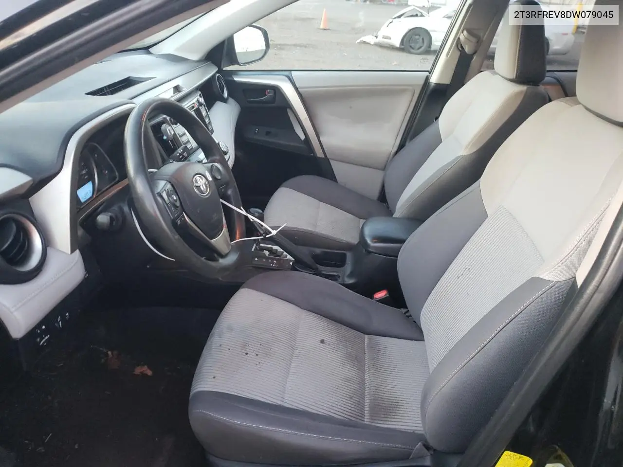 2T3RFREV8DW079045 2013 Toyota Rav4 Xle