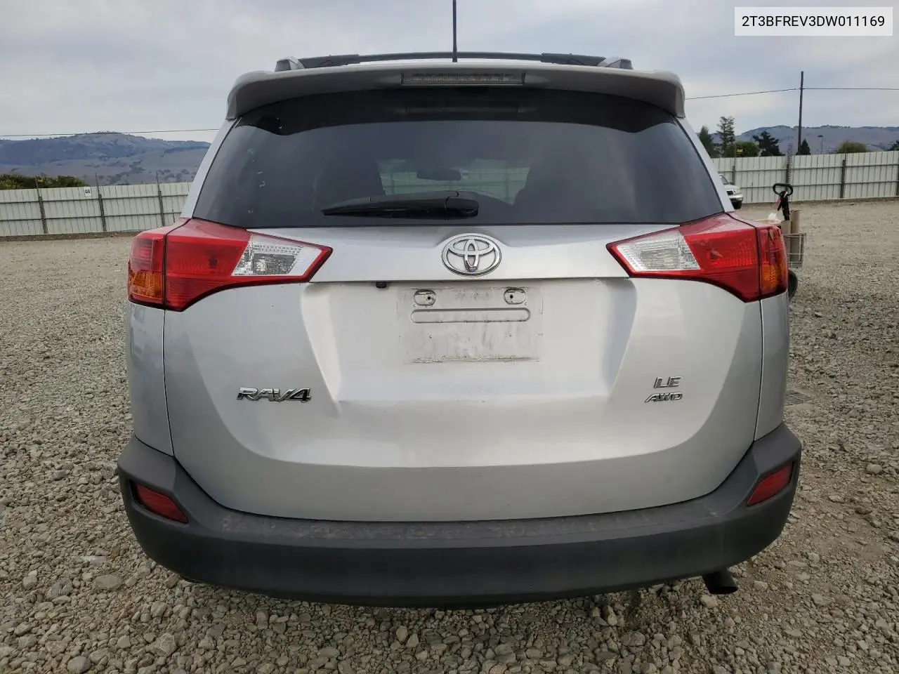 2T3BFREV3DW011169 2013 Toyota Rav4 Le