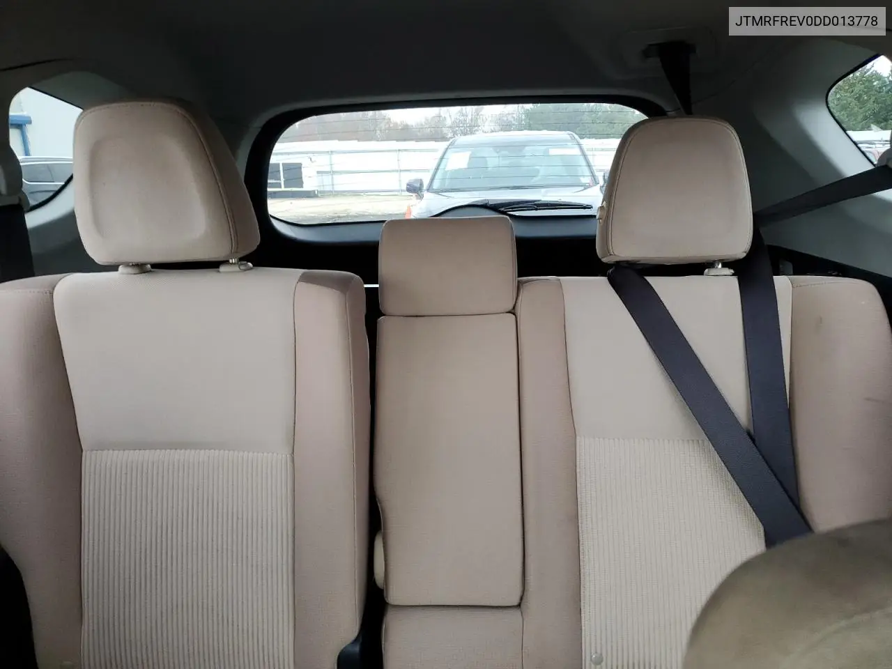 JTMRFREV0DD013778 2013 Toyota Rav4 Xle