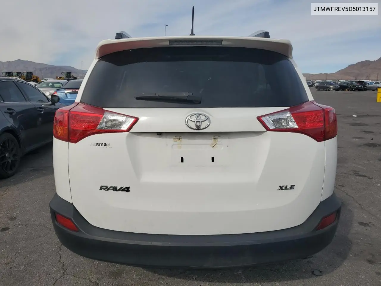 JTMWFREV5D5013157 2013 Toyota Rav4 Xle
