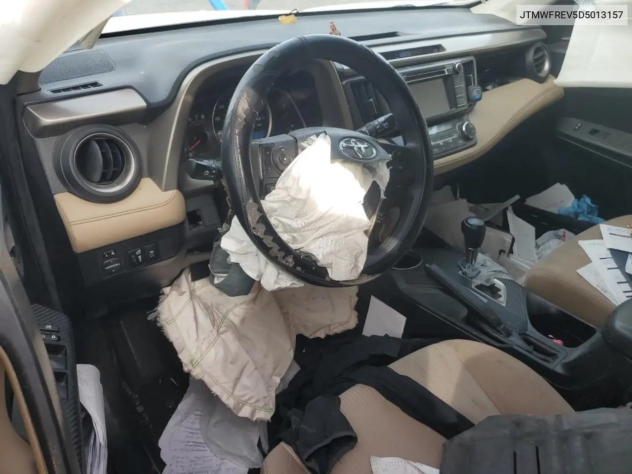 JTMWFREV5D5013157 2013 Toyota Rav4 Xle