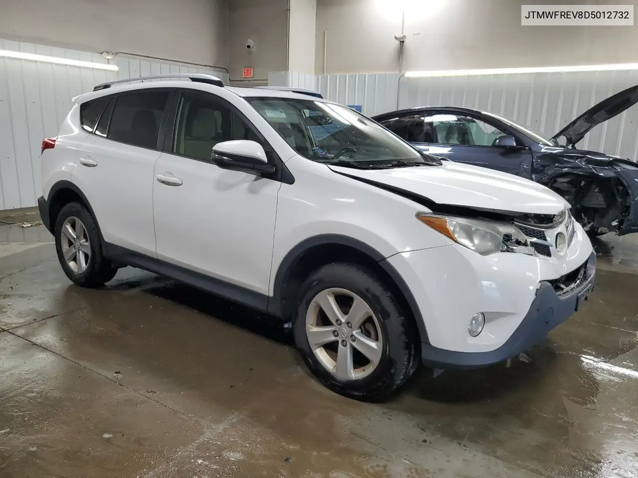 JTMWFREV8D5012732 2013 Toyota Rav4 Xle