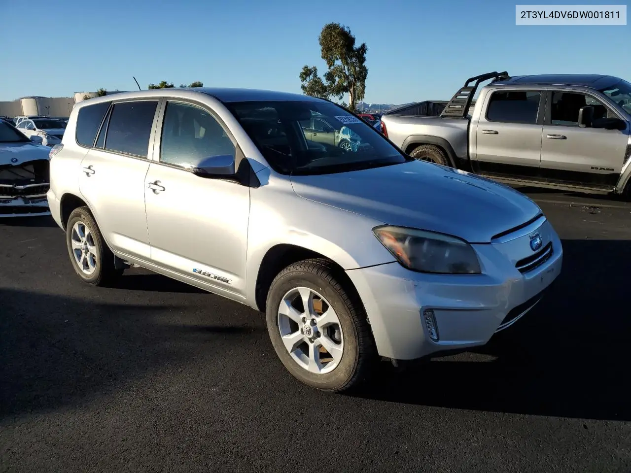 2T3YL4DV6DW001811 2013 Toyota Rav4 Ev