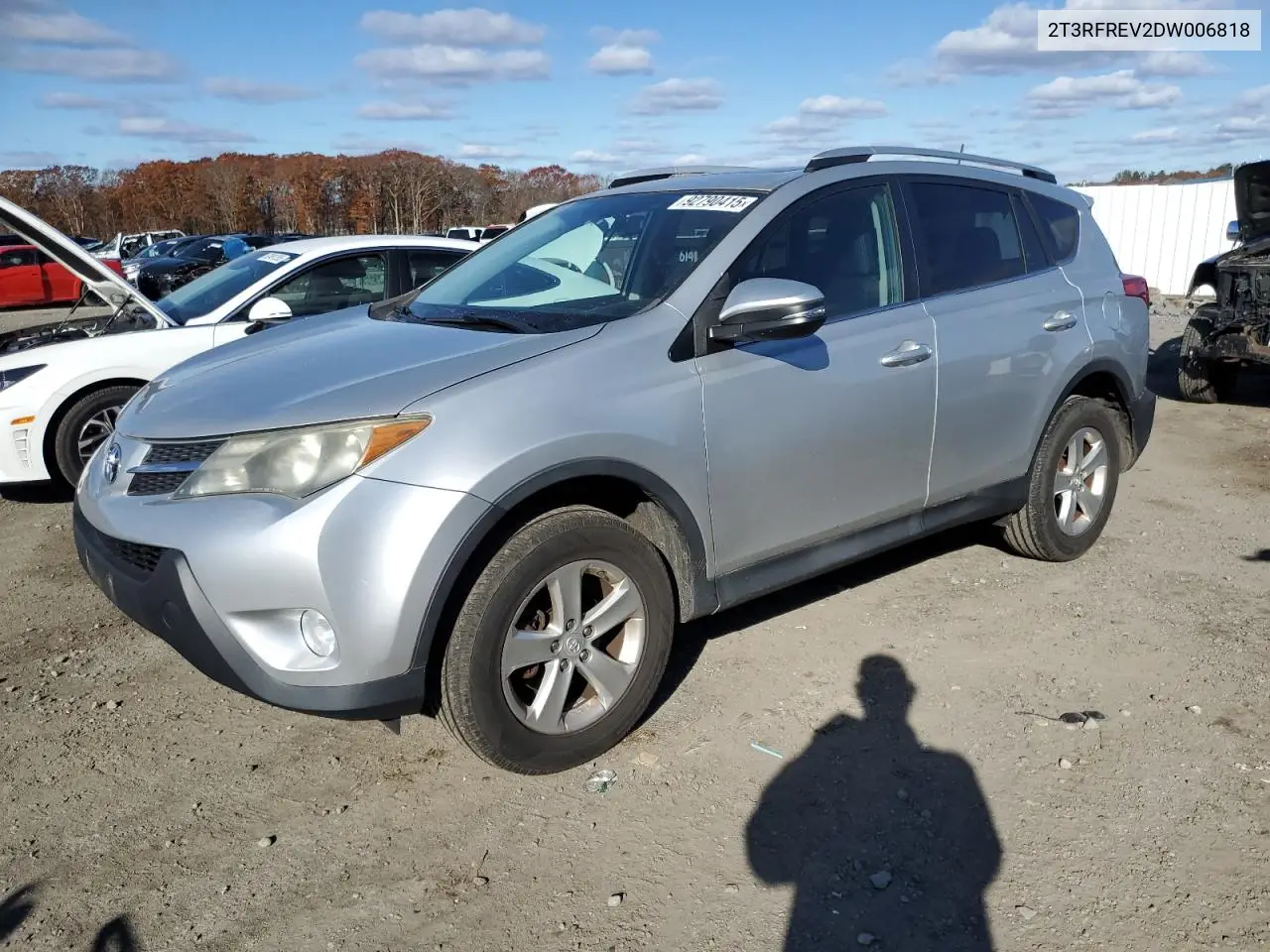 2T3RFREV2DW006818 2013 Toyota Rav4 Xle