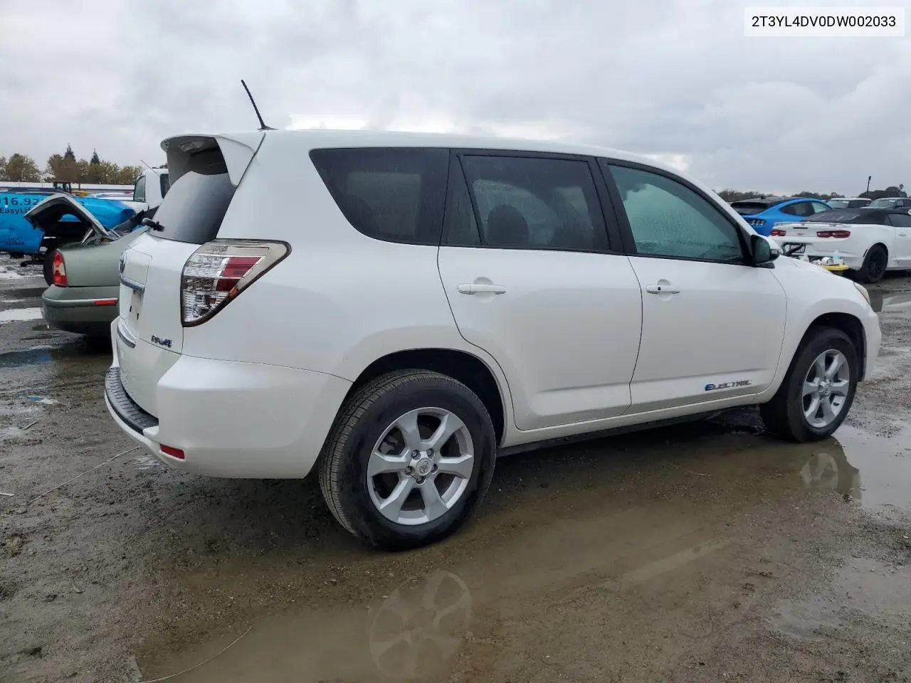 2T3YL4DV0DW002033 2013 Toyota Rav4 Ev