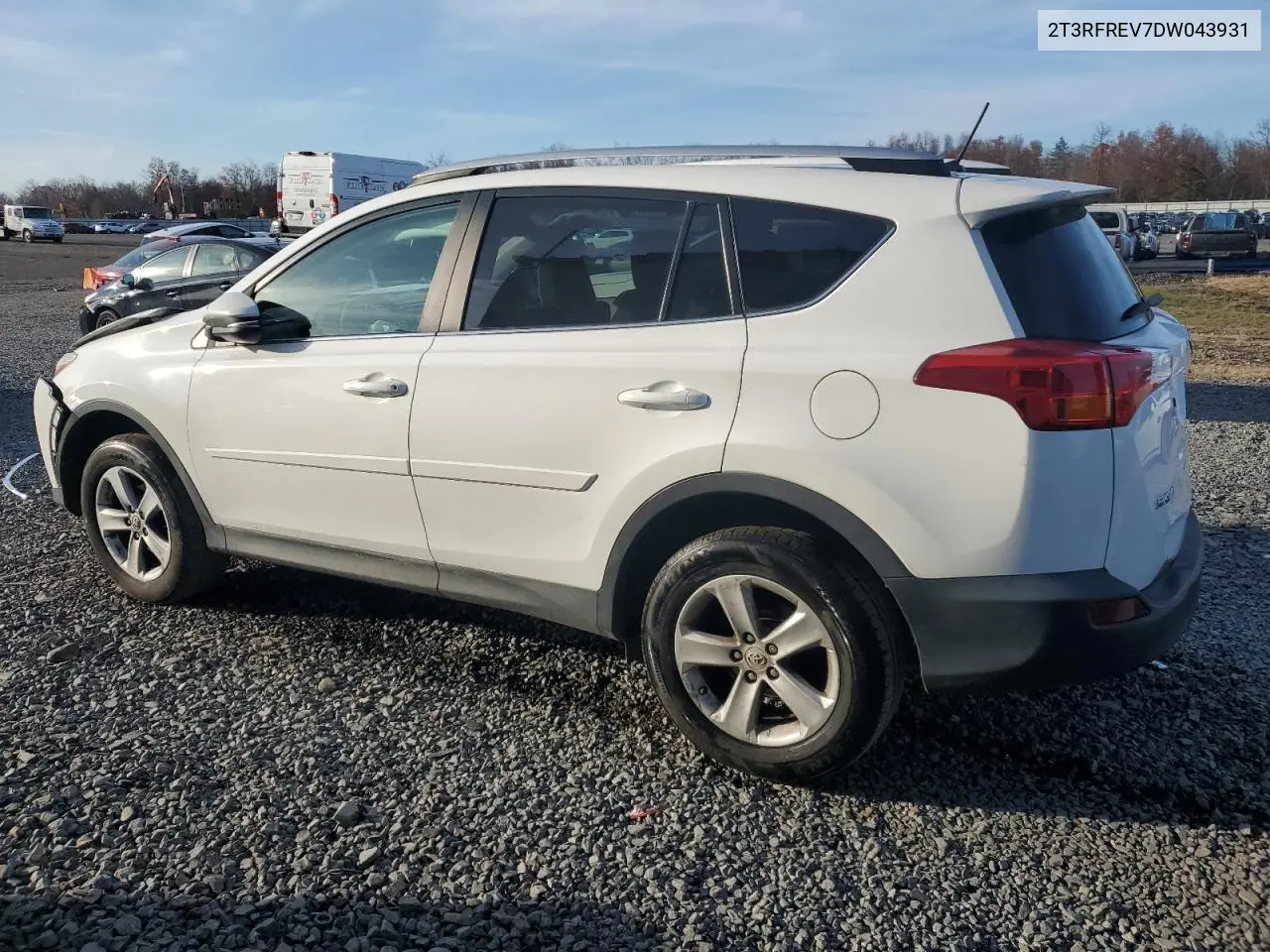 2T3RFREV7DW043931 2013 Toyota Rav4 Xle