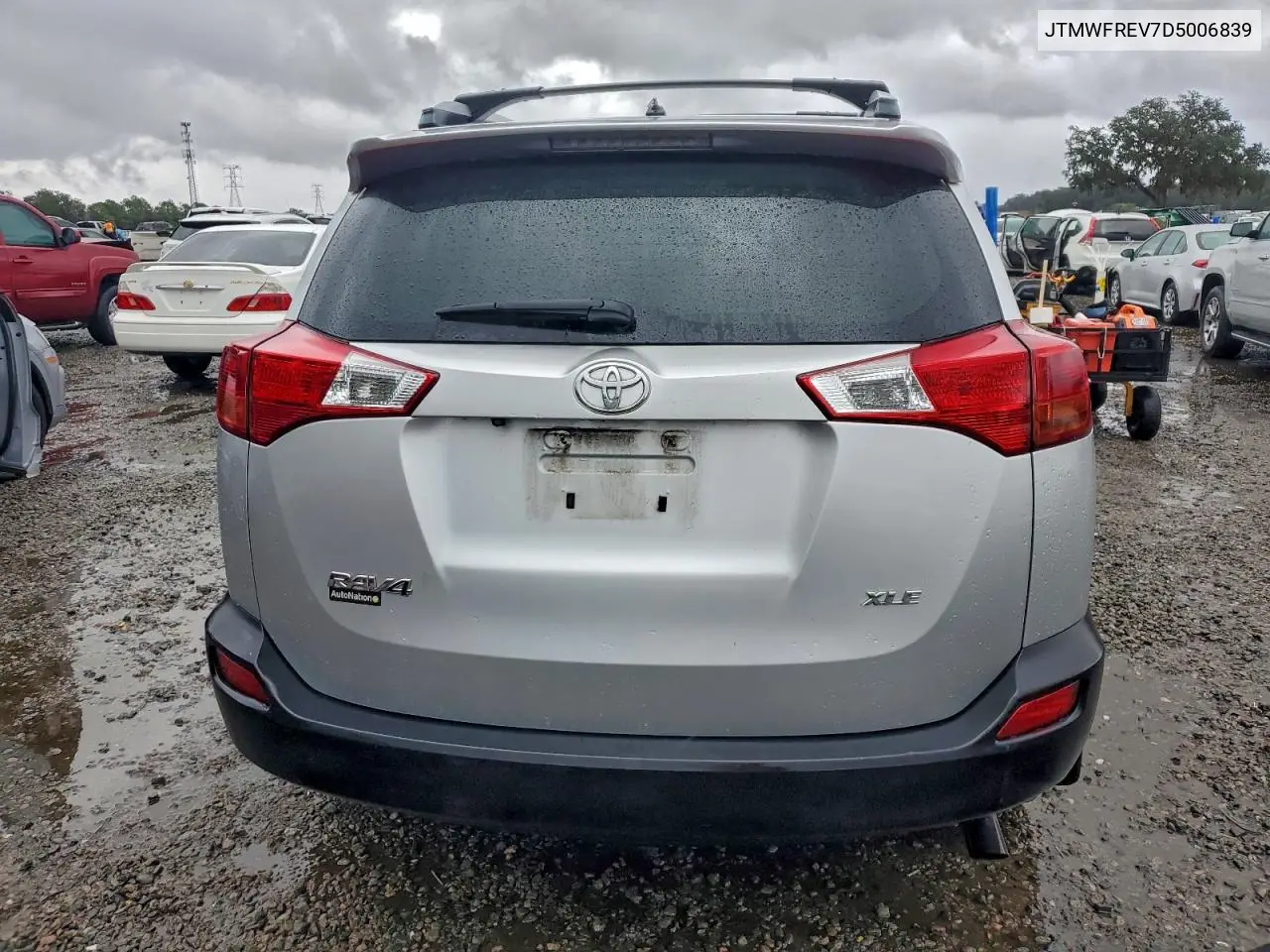 JTMWFREV7D5006839 2013 Toyota Rav4 Xle