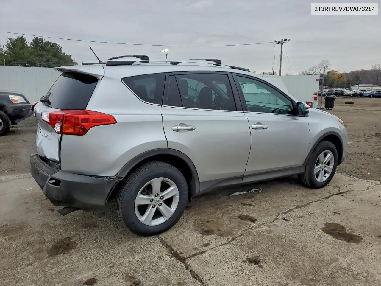 2T3RFREV7DW073284 2013 Toyota Rav4 Xle