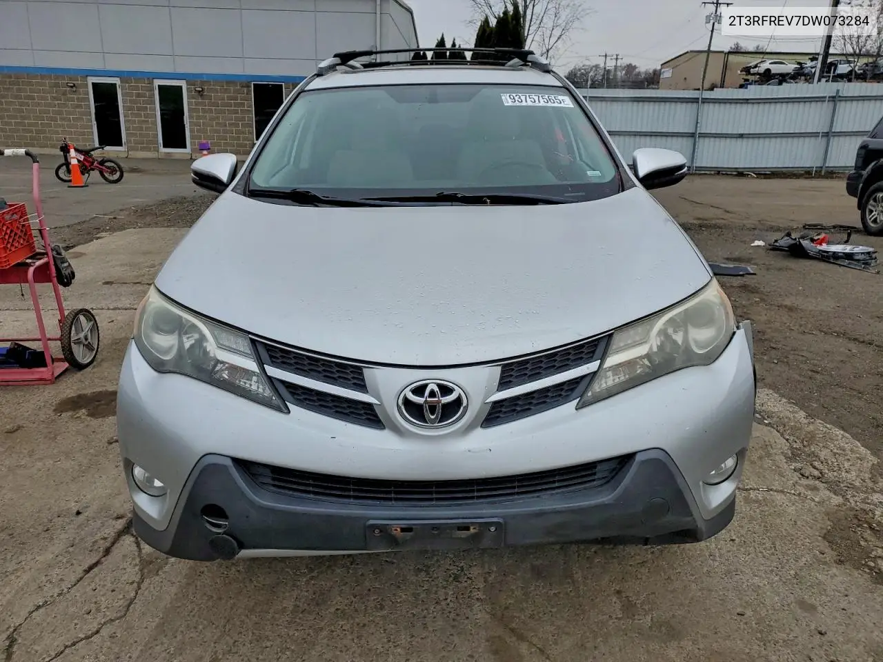 2T3RFREV7DW073284 2013 Toyota Rav4 Xle
